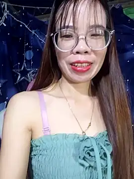   Mai-love19   online show from 10/22/25, 12:33