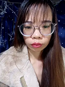   Mai-love19   online show from 11/20/25, 10:09