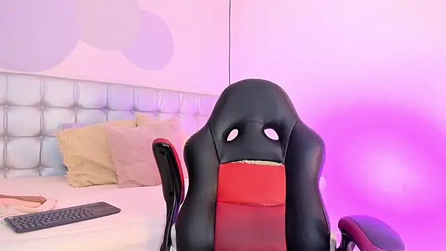 pervert lizza online show from 02/21/25, 11:55