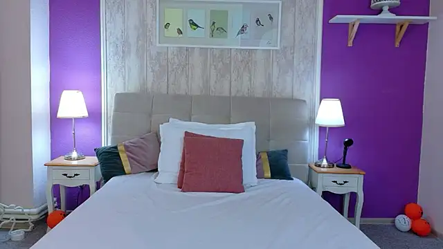 Snapshot of BrianaJoy chatting on 01/07/26, 06:05 BrianaJoy online show from 01/07/26, 06:05