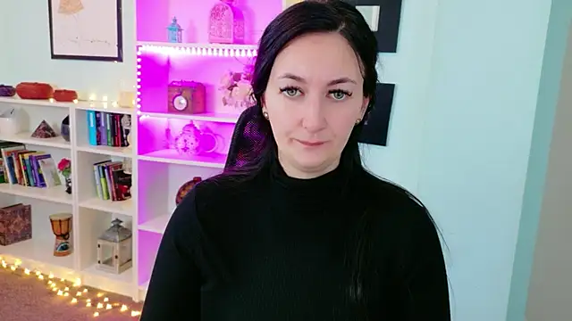 Snapshot of BrianaJoy chatting on 02/06/26, 05:45 BrianaJoy online show from 02/06/26, 05:45