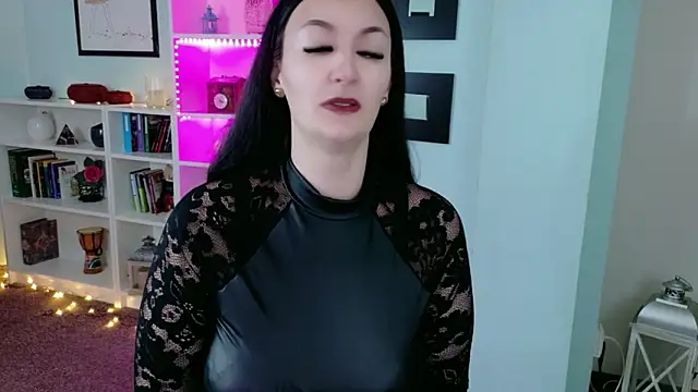 Snapshot of BrianaJoy chatting on 03/04/26, 05:46 BrianaJoy online show from 03/04/26, 05:46