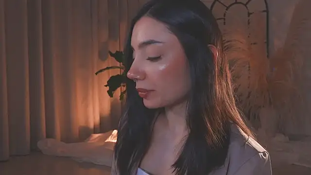 AmyArmstrong online show from 10/06/25, 12:41