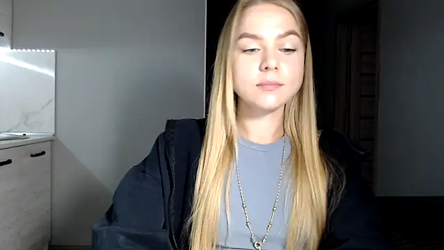 Snapshot of Sunbeam_ chatting on 09/22/25, 08:44 Sunbeam online show from 09/22/25, 08:44