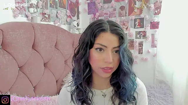 natalie jaensen online show from 03/15/25, 08:54