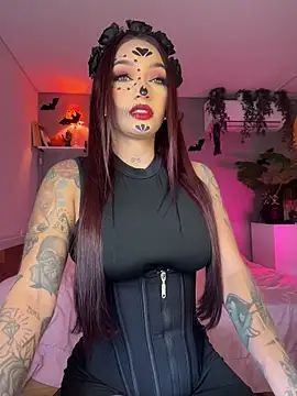 Snapshot of DaniDusan_ chatting on 11/01/25, 07:49 DaniDusan online show from 11/01/25, 07:49