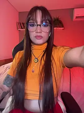 Snapshot of DaniDusan_ chatting on 02/28/26, 07:37 DaniDusan online show from 02/28/26, 07:37