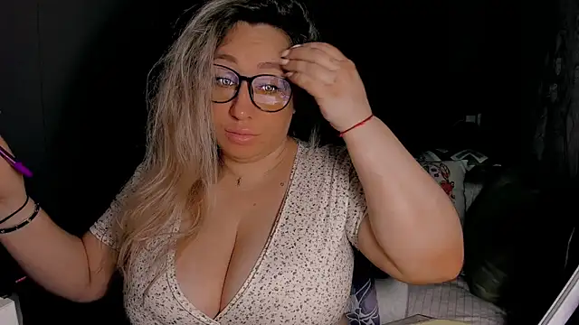 CumOnMy Tits online show from 04/26/26, 01:14