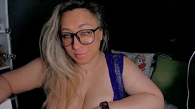 CumOnMy Tits online show from 04/27/26, 01:47