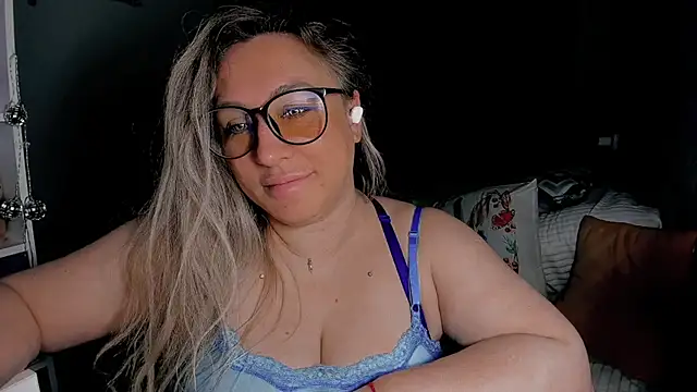 CumOnMy Tits online show from 04/28/26, 03:11