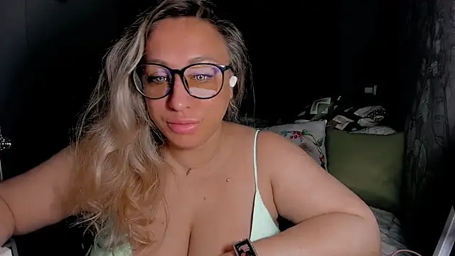 CumOnMy Tits online show from 05/06/26, 12:52