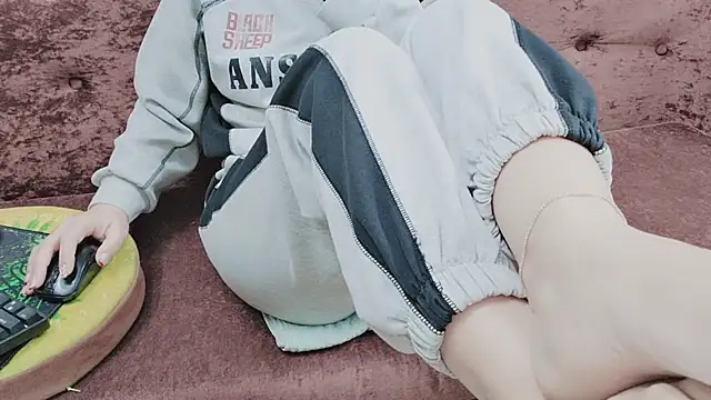 Sophie Secret online show from 10/25/25, 09:31