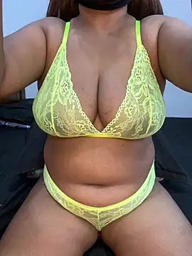 Snapshot of VINDY- chatting on 02/28/26, 04:35 VINDY- online show from 02/28/26, 04:35