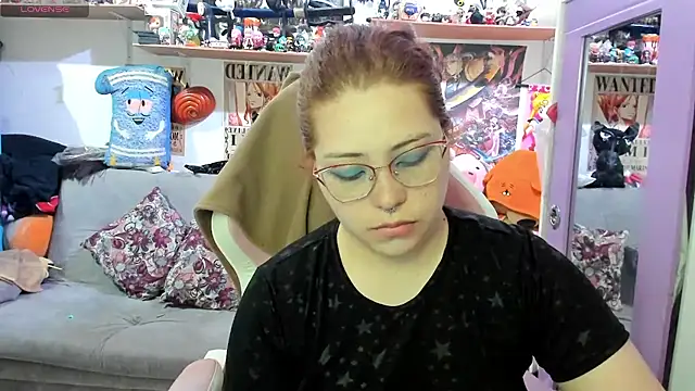 Snapshot of soficammy chatting on 06/26/26, 10:25 soficammy online show from 06/26/26, 10:25