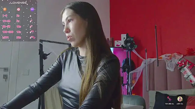 SweetySonya online show from 10/20/25, 01:50