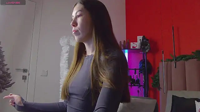 SweetySonya online show from 12/18/25, 01:33