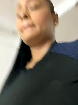 sofia xxx02 online show from 11/25/25, 12:05