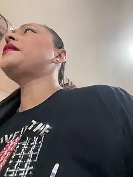 sofia xxx02 online show from 06/18/26, 11:58