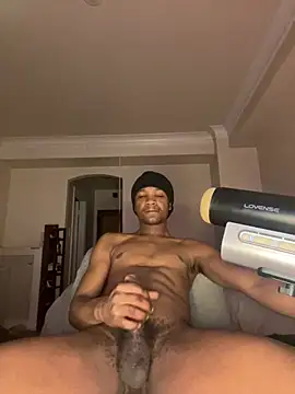 Snapshot of Letgeti chatting on 02/13/26, 04:52 Letgeti online show from 02/13/26, 04:52