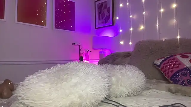 Fitnessbabe69 online show from 05/24/26, 07:02