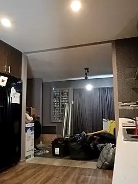 Donglong80 online show from 10/16/25, 05:36