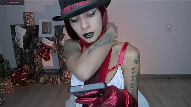 Snapshot of luci_fer_devil chatting on 12/25/24, 07:03 luci fer devil online show from 12/25/24, 07:03