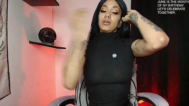 luci fer devil online show from 06/18/26, 03:07