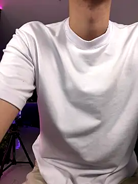 bigryann23 online show from 11/18/25, 12:27