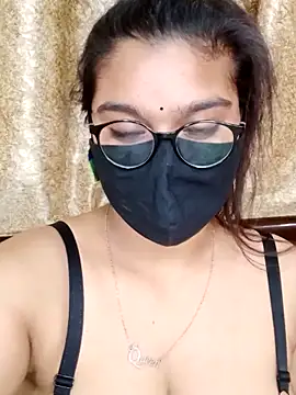 Snapshot of Jasmine_jaaan chatting on 03/04/25, 10:46 Jasmine jaaan online show from 03/04/25, 10:46