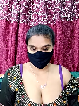 Snapshot of Jasmine_jaaan chatting on 02/02/26, 04:33 Jasmine jaaan online show from 02/02/26, 04:33